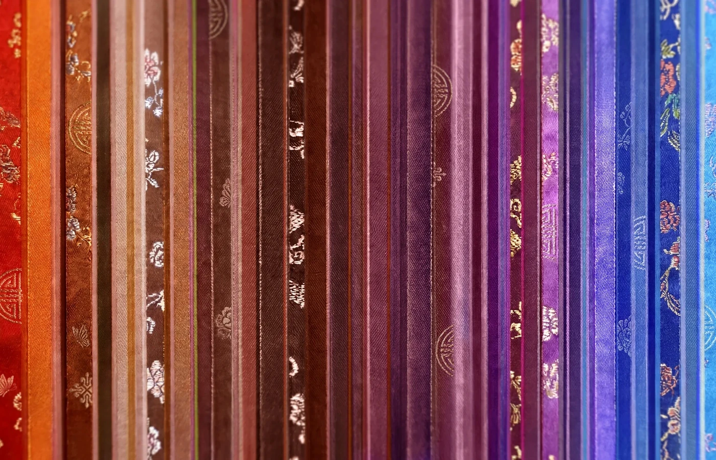 02 / WOVEN PATTERN